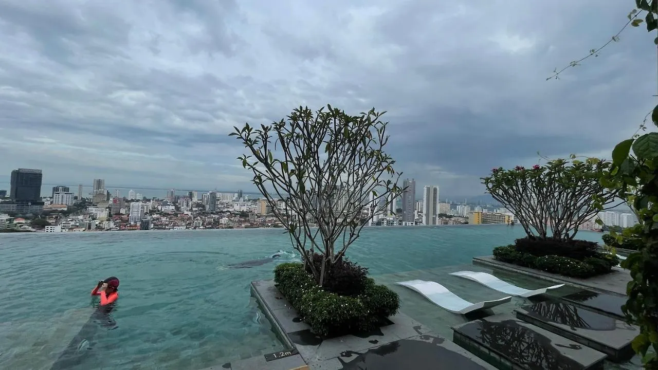 Beacon Executive Suites #Georgetown #Rooftoppool #23A 0*, George Town Malaysia